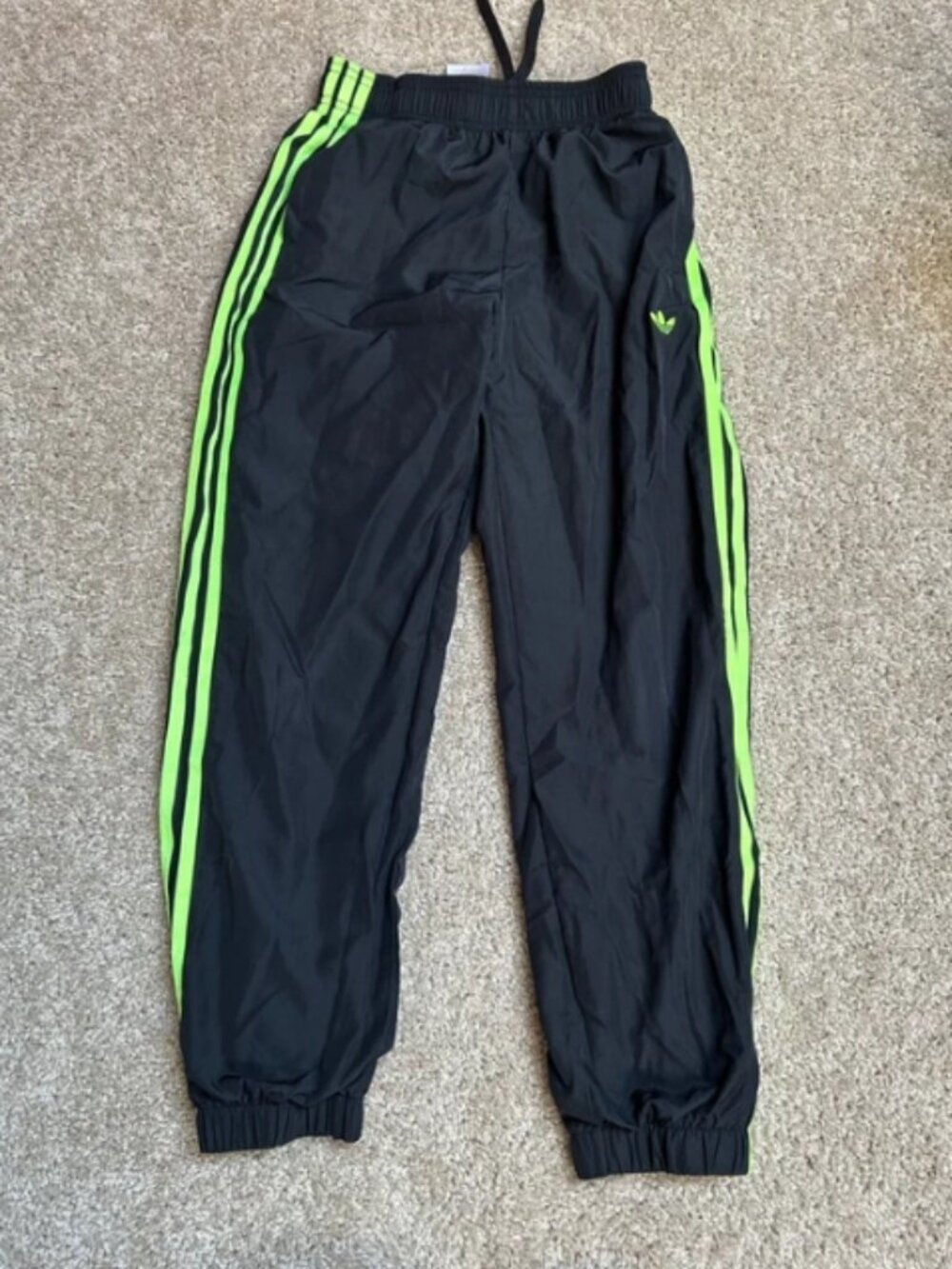 adidas Boys’ Track Pants (Size M)